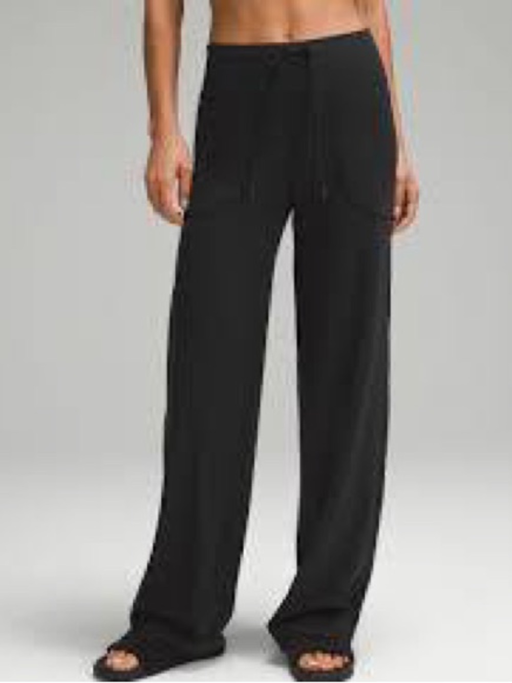 Lululemon Black straight -Leg Women's Pants - Classic Comfort